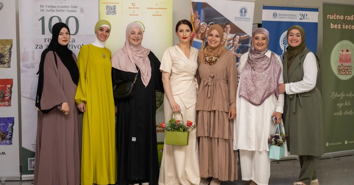 Dr. Safija Softić-Namas i dr. Fatima Gondžo-Velić predstavile knjigu „100 recepata za zdrav život” na promociji na IUS-u